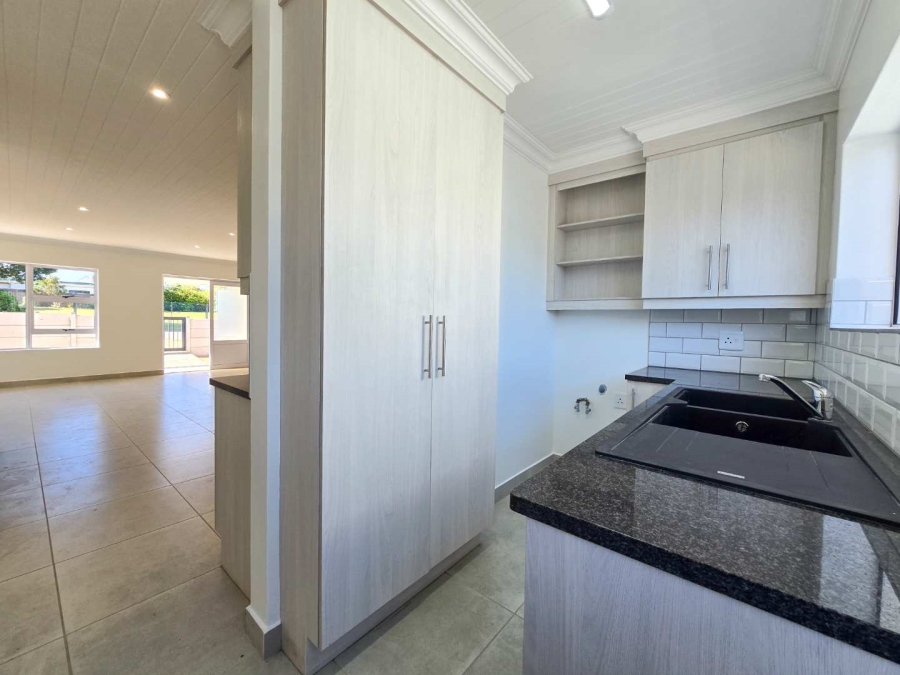 3 Bedroom Property for Sale in Stilbaai Wes Western Cape